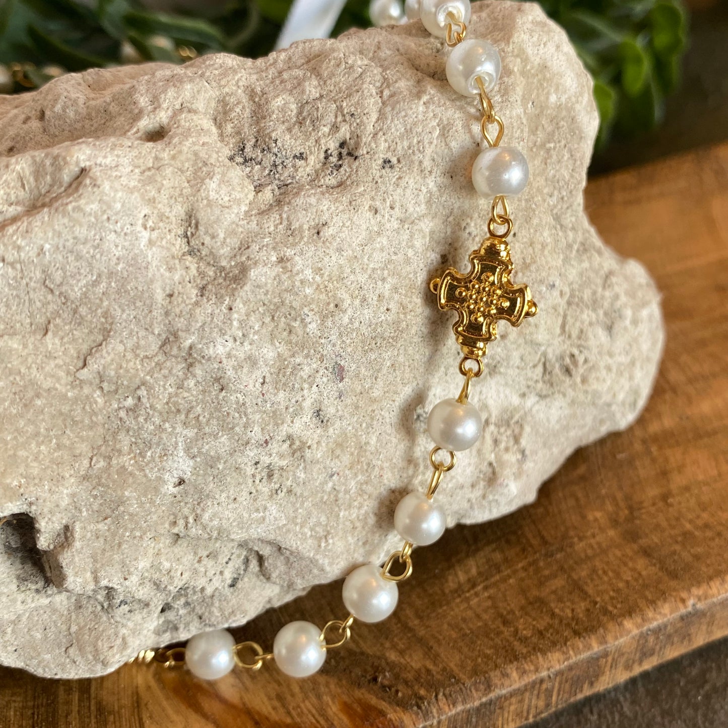 Glass Pearl Cross 18” Necklace