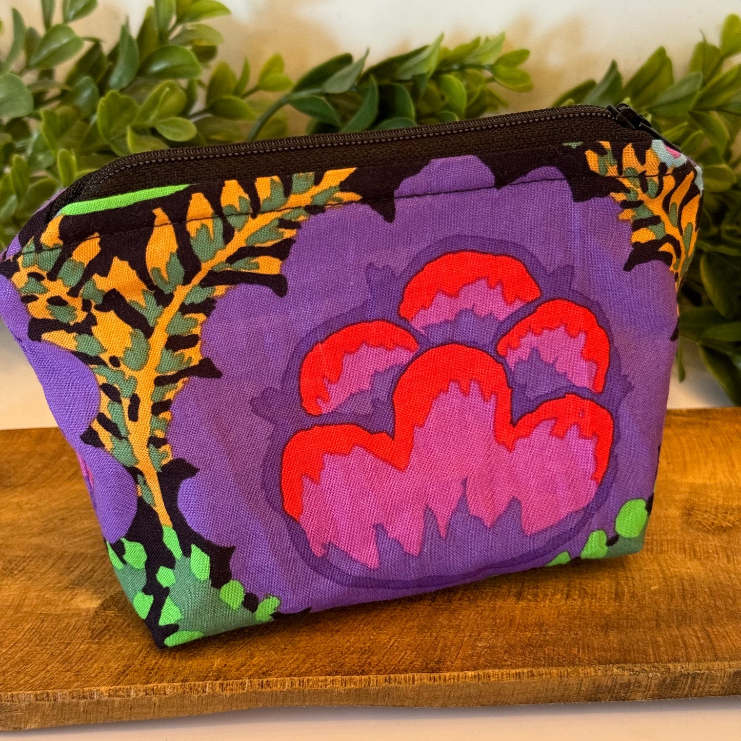 Bold Floral Gusseted Pouch_Mini