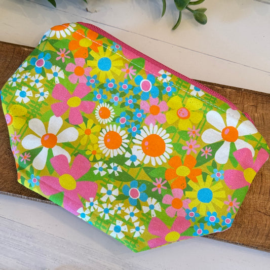 Mini Retro Floral Pouch